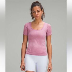 Lululemon Ebb To Street Short Sleeve Built In Support Top in Velvet Dust Size 8